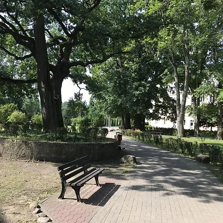 Sportowy Nad Jeziorem Lägenhet *