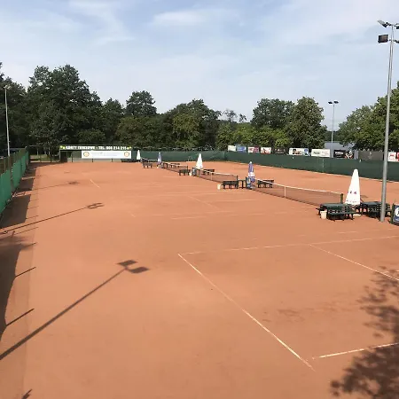 Sportowy Nad Jeziorem Lägenhet *