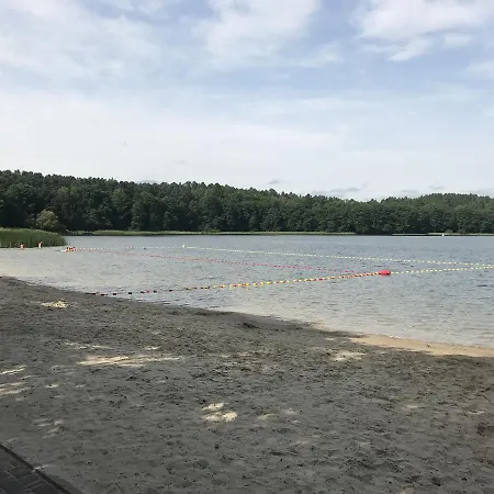 Sportowy Nad Jeziorem Lägenhet *