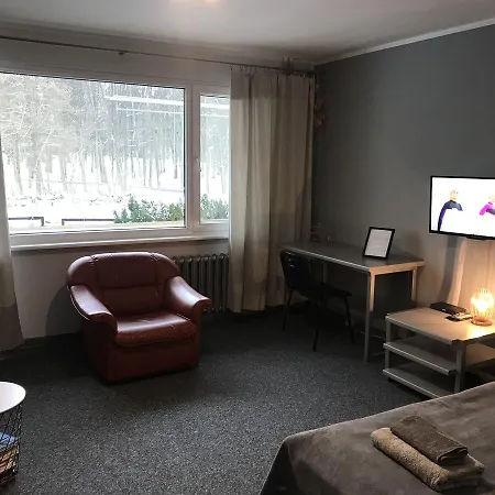 Apartment Sportowy Nad Jeziorem *